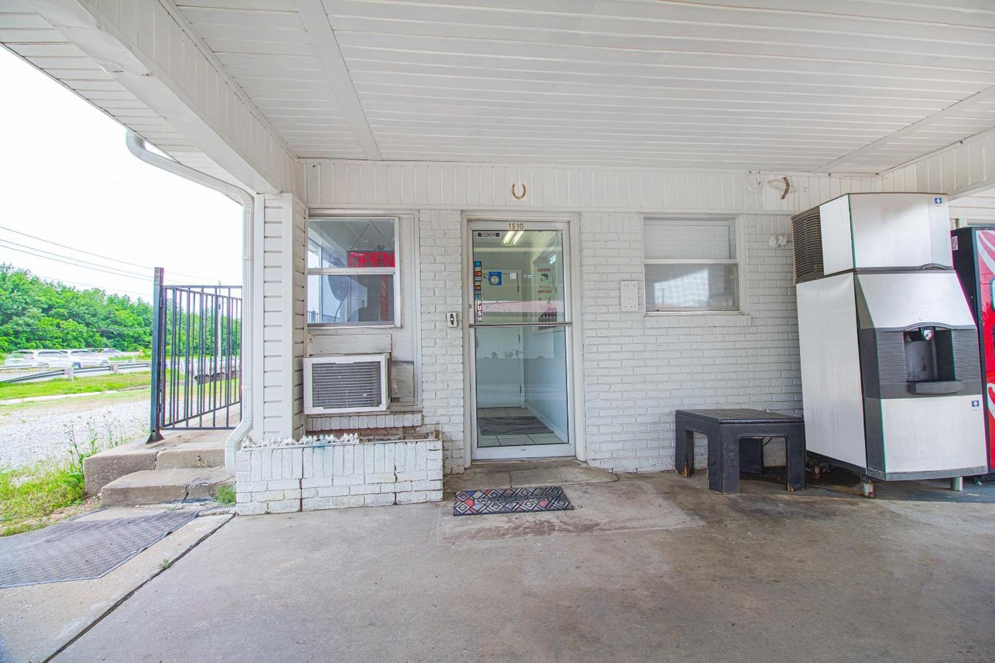 Oyo Hotel Mcalester Ok S Main St 외부 사진